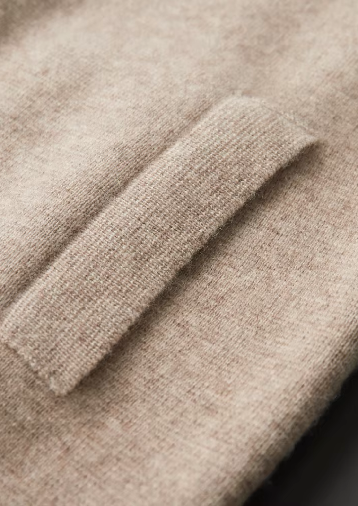 Cardigan Polo con Zip in Lana Merino Extra Fine